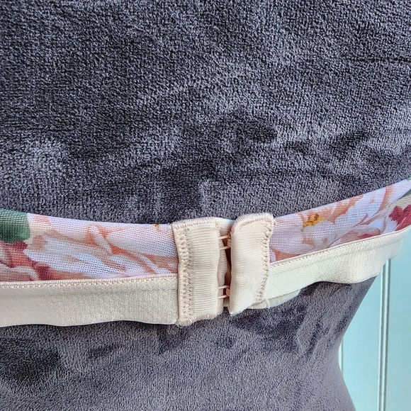 Express Intimates Pink Mesh Bra Soft Unlined Bralette Sz Large Pull Over L - Picture 7 of 12